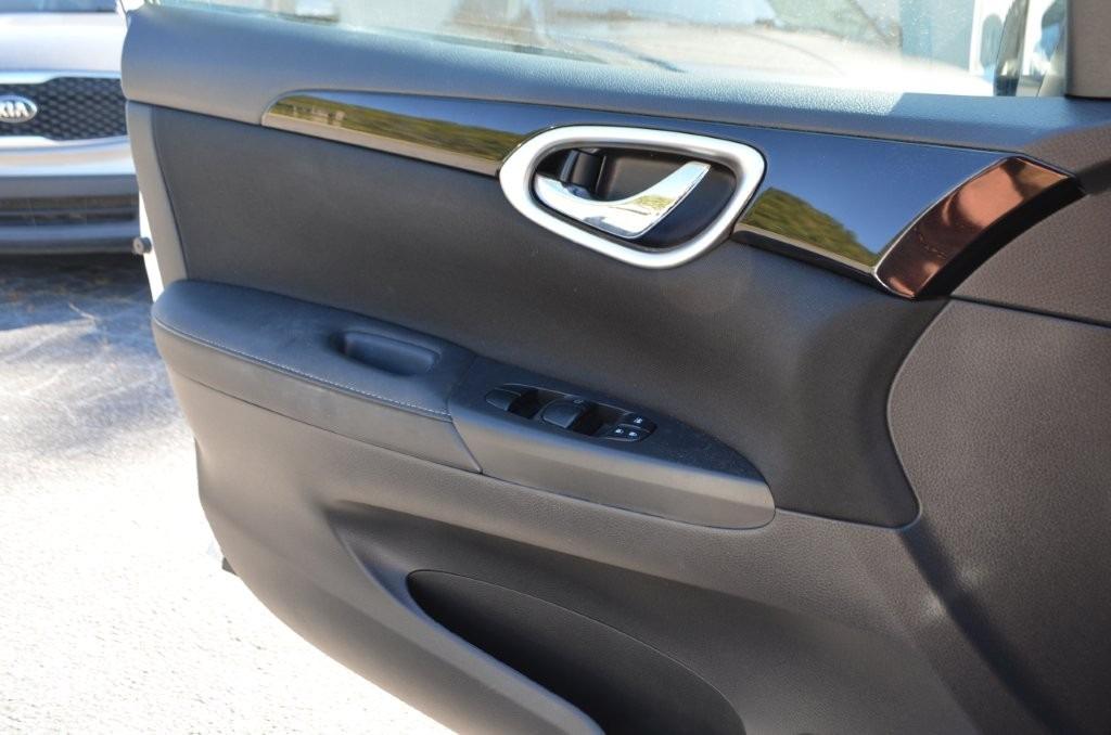 2018 Nissan Sentra - $9,300