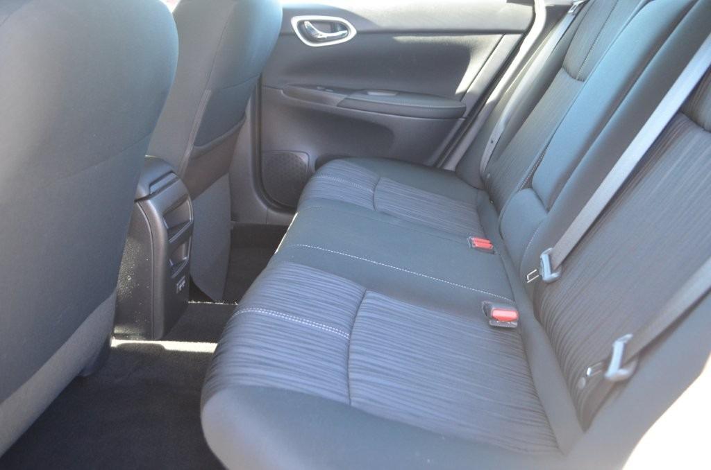 2018 Nissan Sentra - $9,300