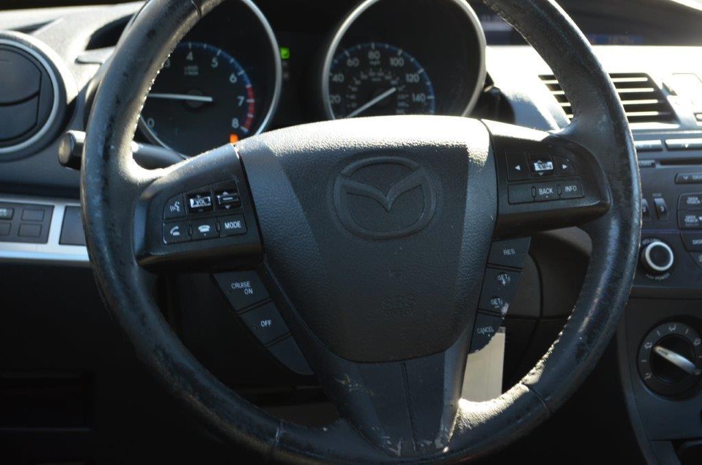 2012 Mazda Mazda3 i Touring photo
