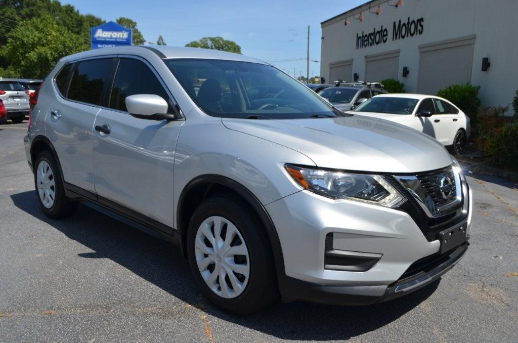 2017 Nissan Rogue - $12,200