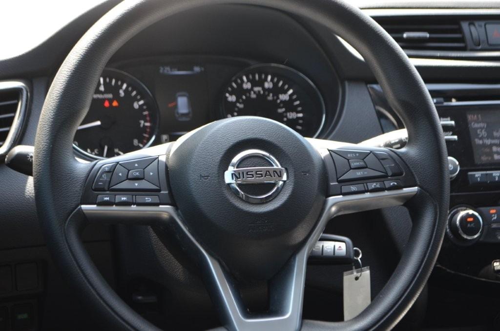 2017 Nissan Rogue - $12,200