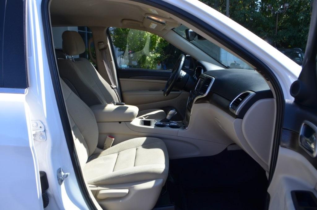 2017 Jeep Cherokee - $10,900