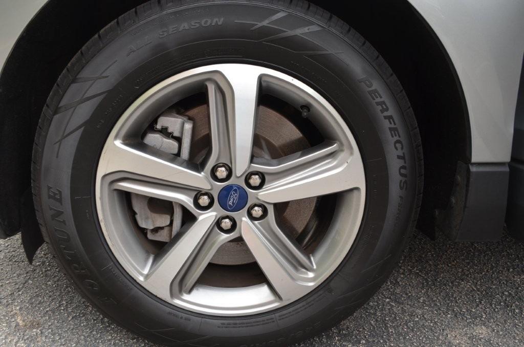 2022 Ford Edge - $20,575