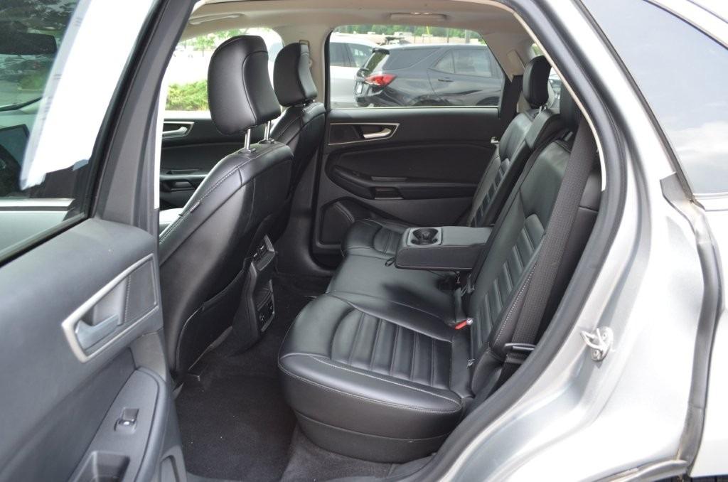 2022 Ford Edge - $20,575
