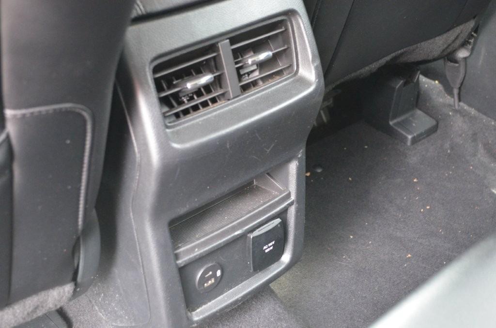 2022 Ford Edge - $20,575