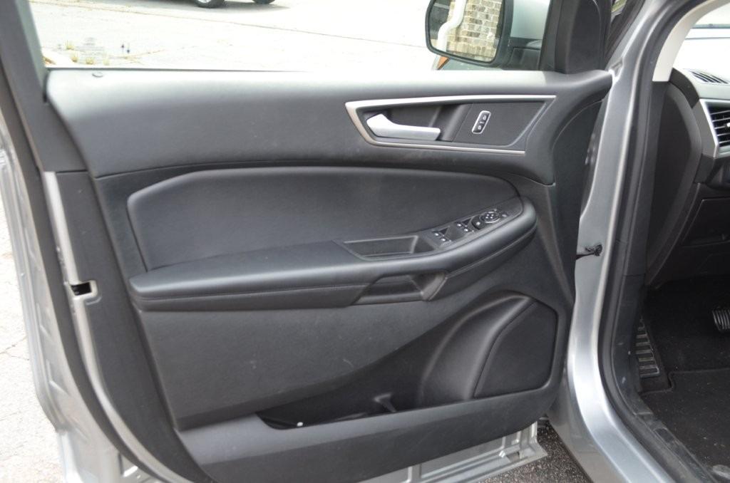 2022 Ford Edge - $20,575