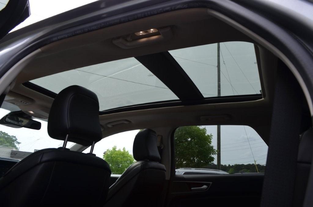 2022 Ford Edge - $20,575