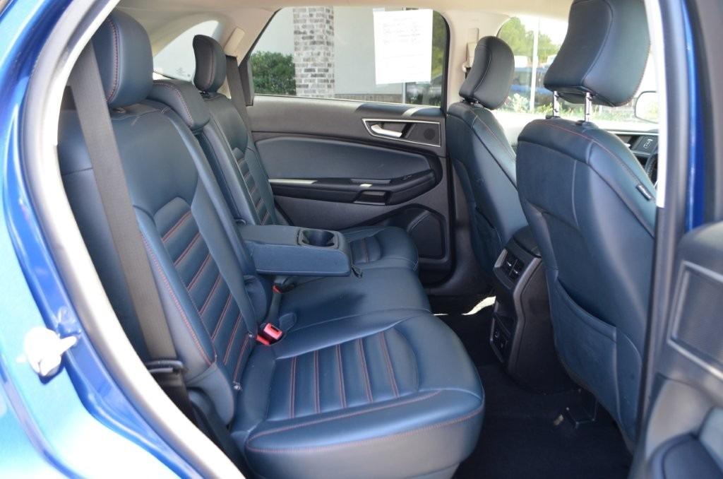 2022 Ford Edge - $21,125