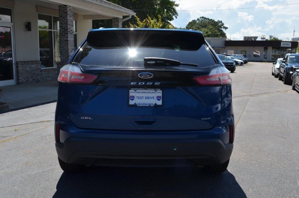 2022 Ford Edge - $21,125