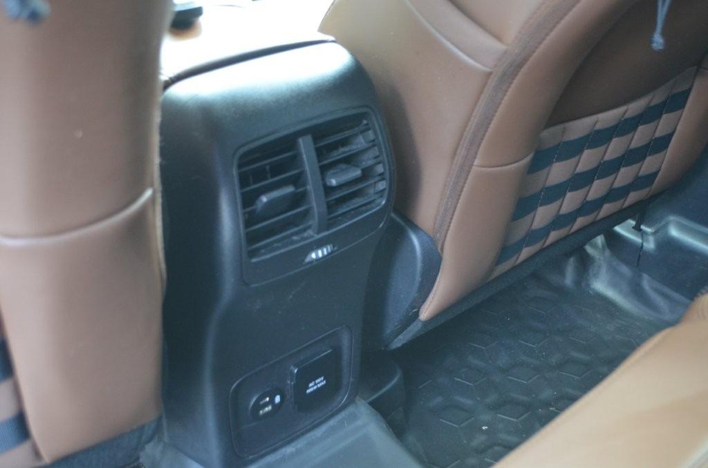 2023 Ford Bronco - $30,050