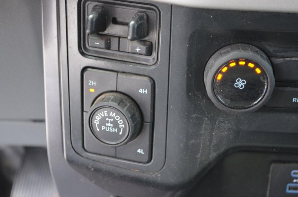 2023 Ford F-150 - $49,100