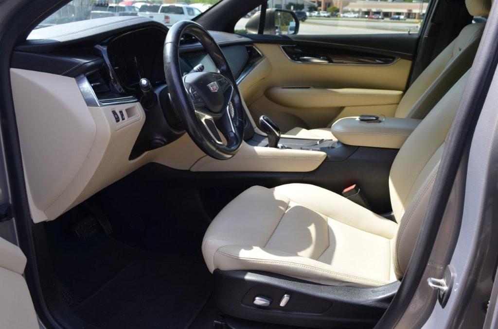 2019 Cadillac XT5 photo