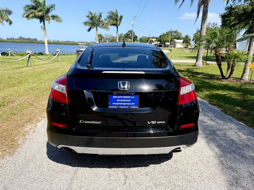 2015 Honda Crosstour - $12,999