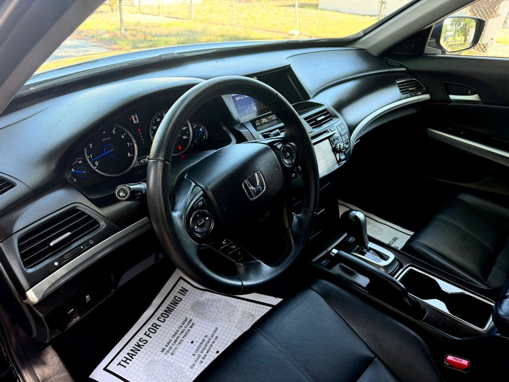 2015 Honda Crosstour - $12,999