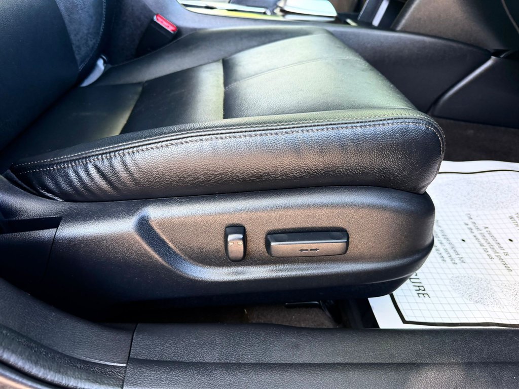 2015 Honda Crosstour - $12,999