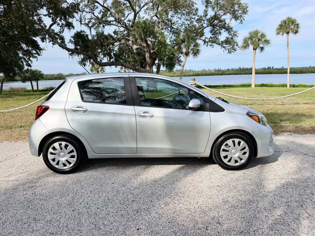 2017 Toyota Yaris - $14,898