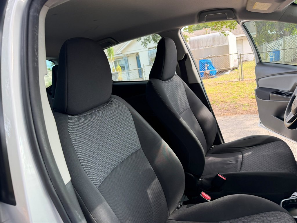 2017 Toyota Yaris - $14,898