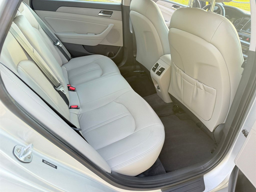 2019 Hyundai Sonata - $17,878