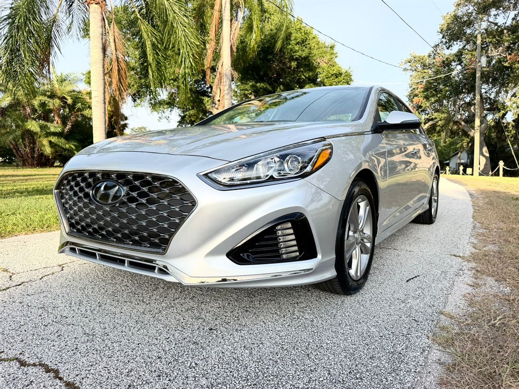 2019 Hyundai Sonata - $17,878