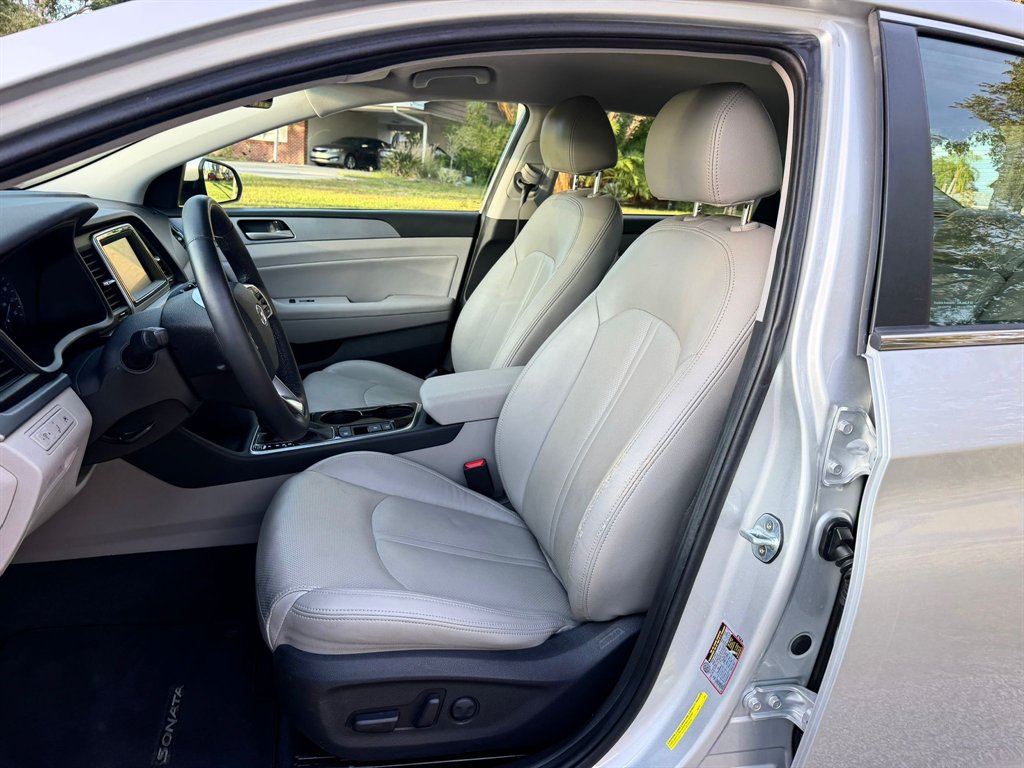 2019 Hyundai Sonata - $17,878