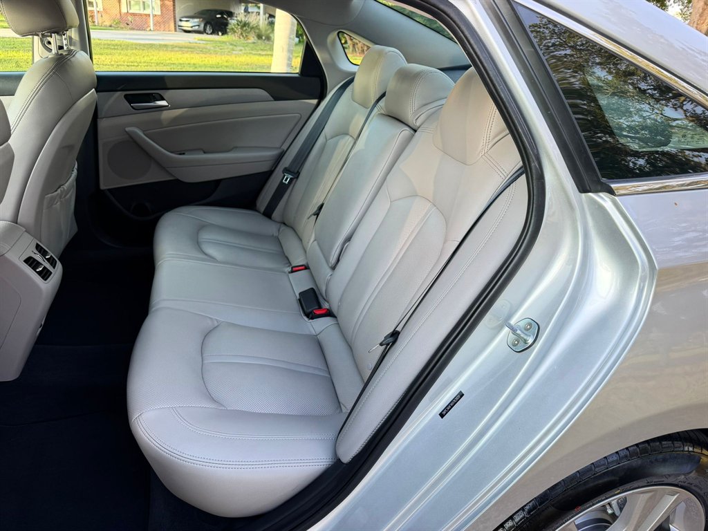 2019 Hyundai Sonata - $17,878