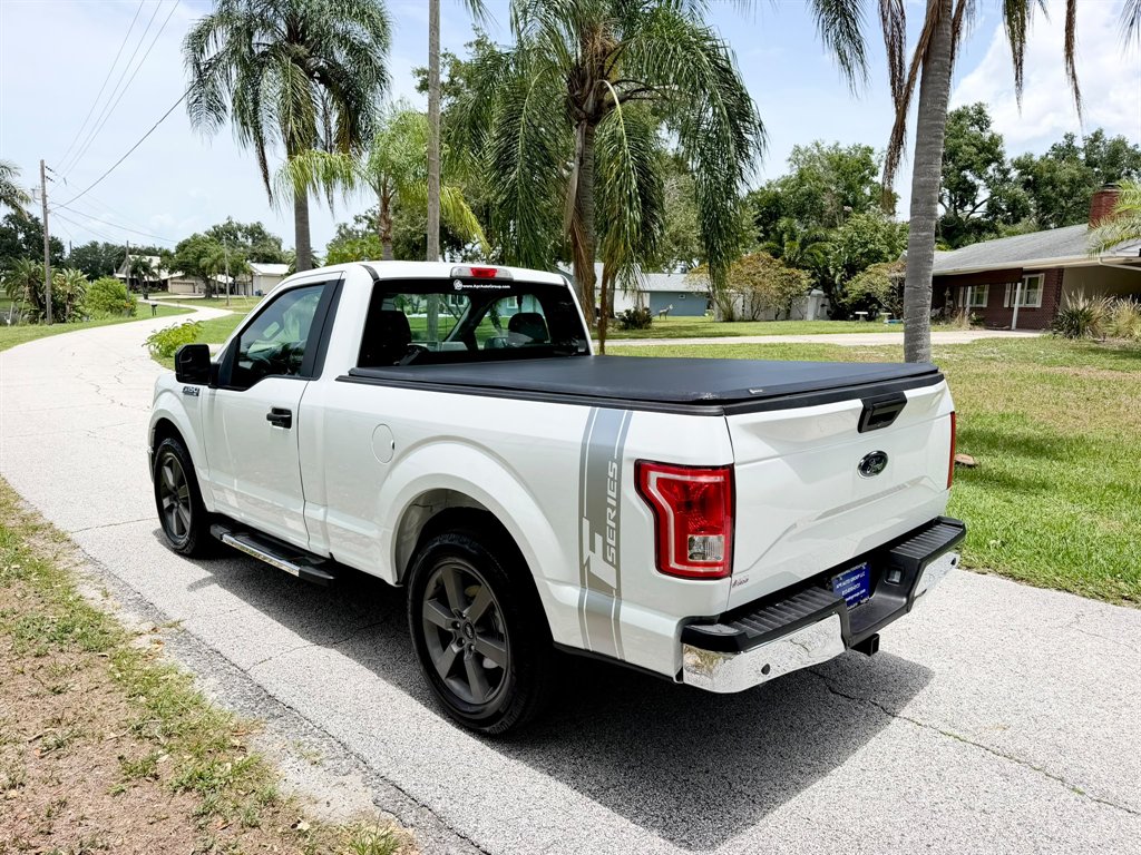 2016 Ford F-150 - $21,988