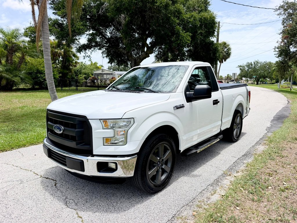 2016 Ford F-150 - $21,988