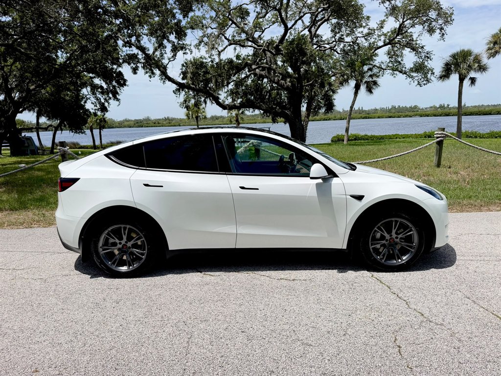 2024 Tesla Model Y - $38,999