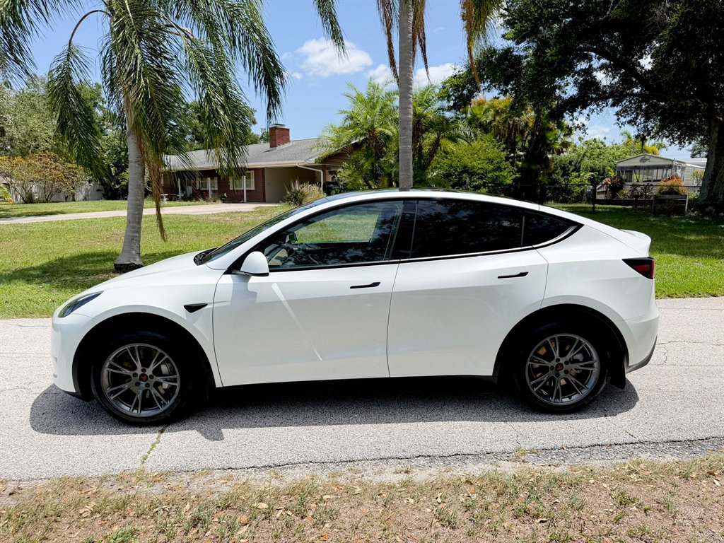 2024 Tesla Model Y - $38,999