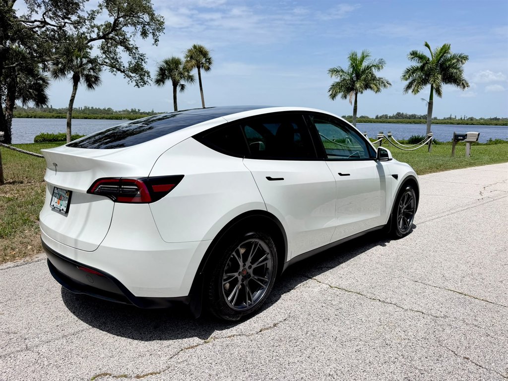 2024 Tesla Model Y - $38,999