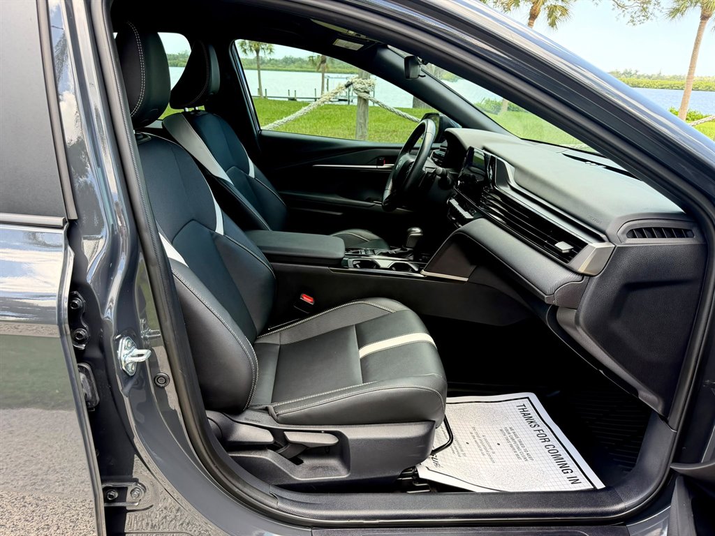 2025 Toyota Camry - $34,999
