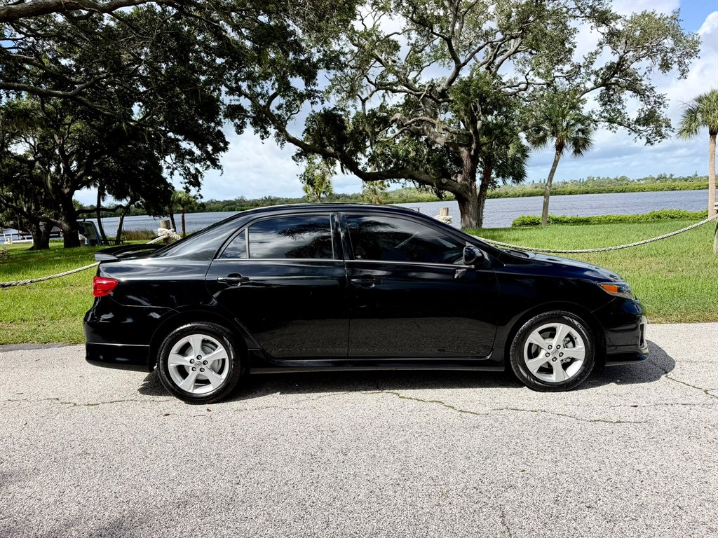 2011 Toyota Corolla - $12,995