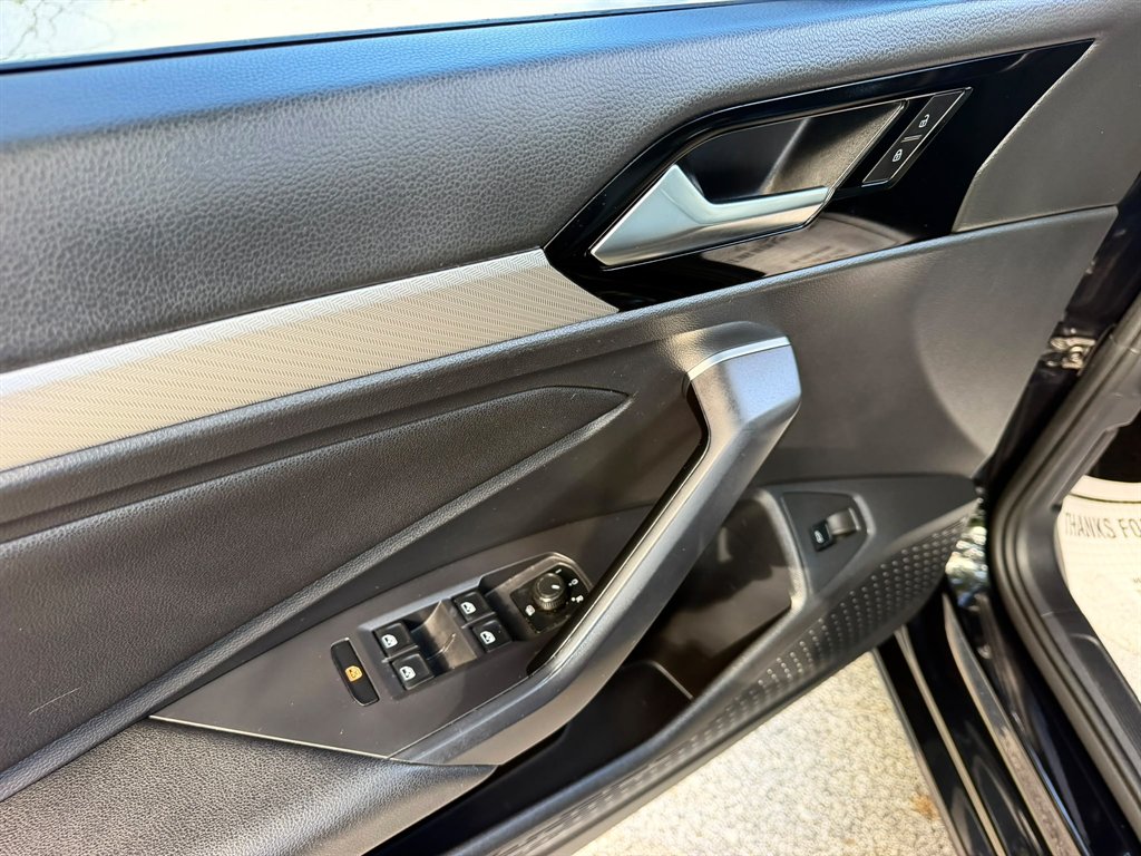 2019 Volkswagen Jetta - $13,898
