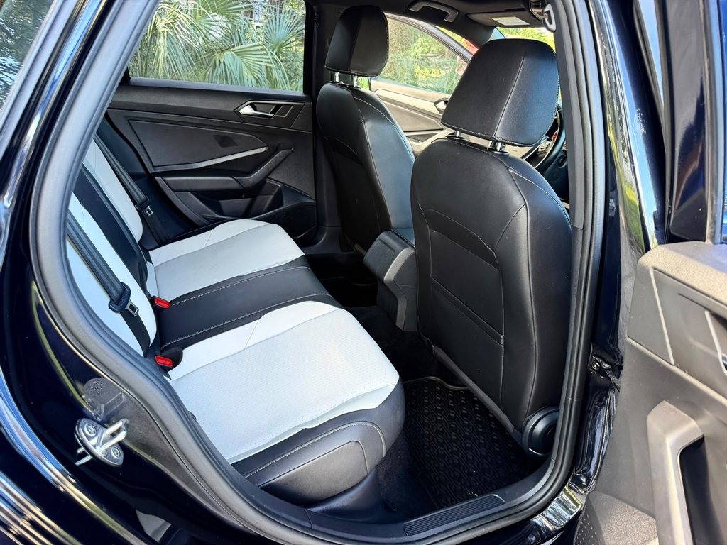 2019 Volkswagen Jetta - $13,898