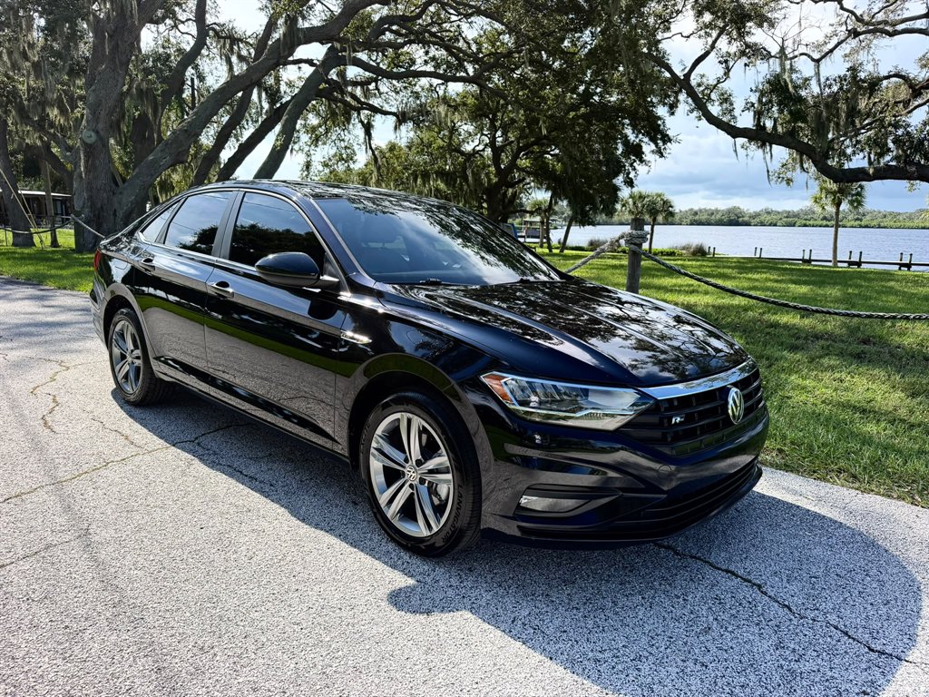2019 Volkswagen Jetta - $13,898