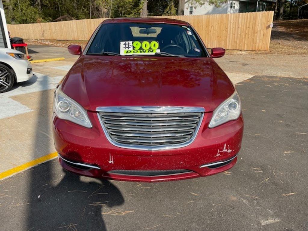 2013 Chrysler 200 LX photo