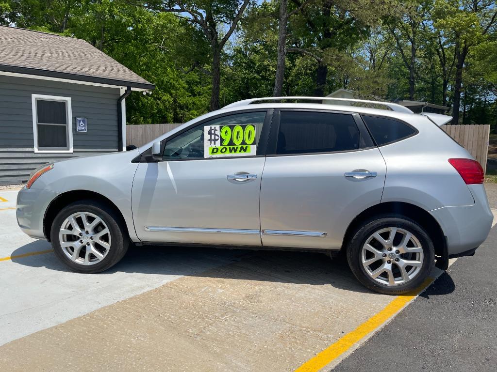 2013 Nissan Rogue S photo
