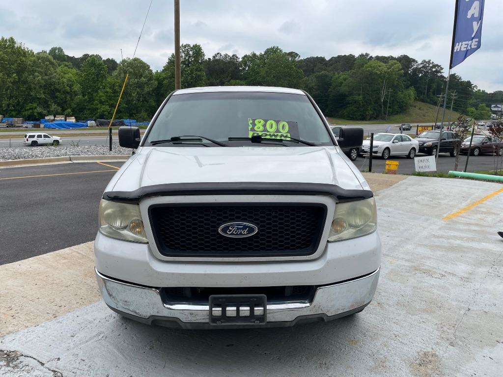2004 Ford F-150 XLT photo
