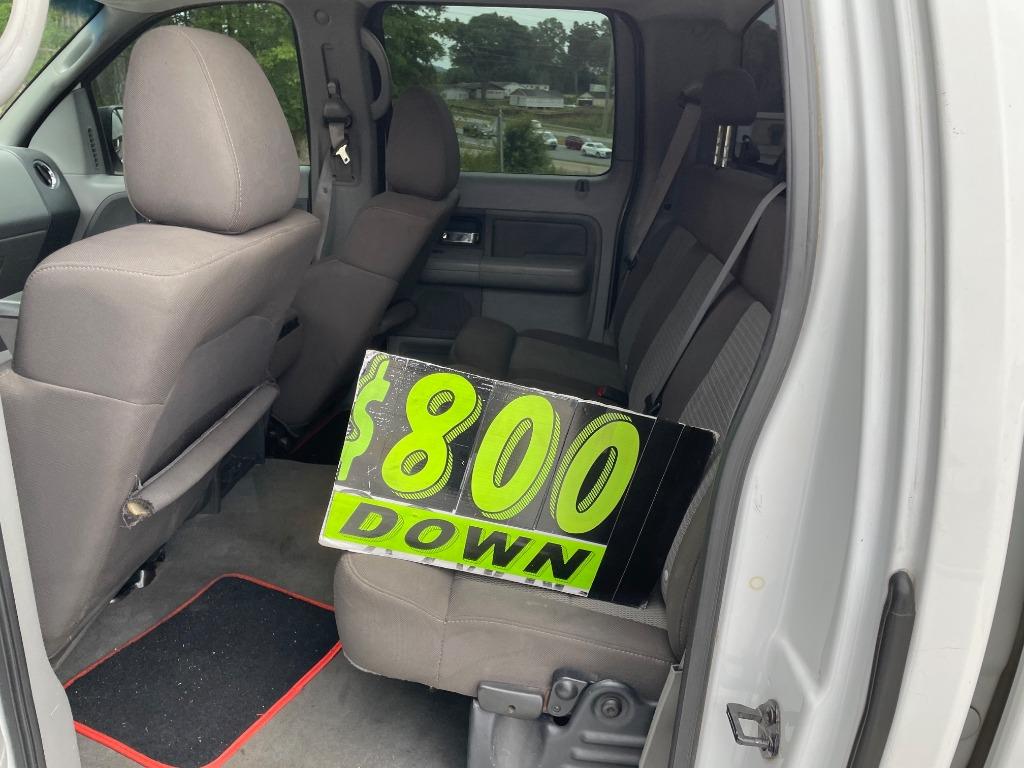 2004 Ford F-150 XLT photo
