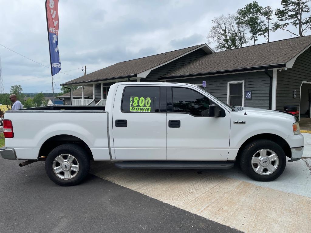 2004 Ford F-150 XLT photo