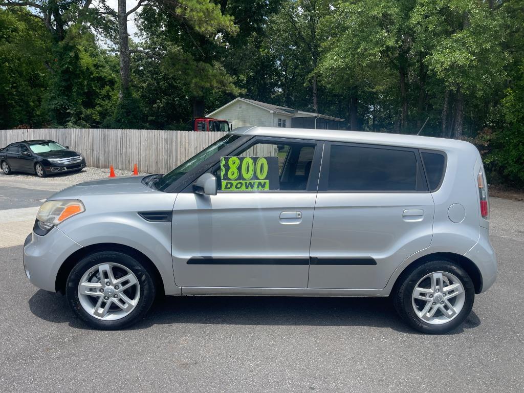 2010 Kia Soul - $9,800