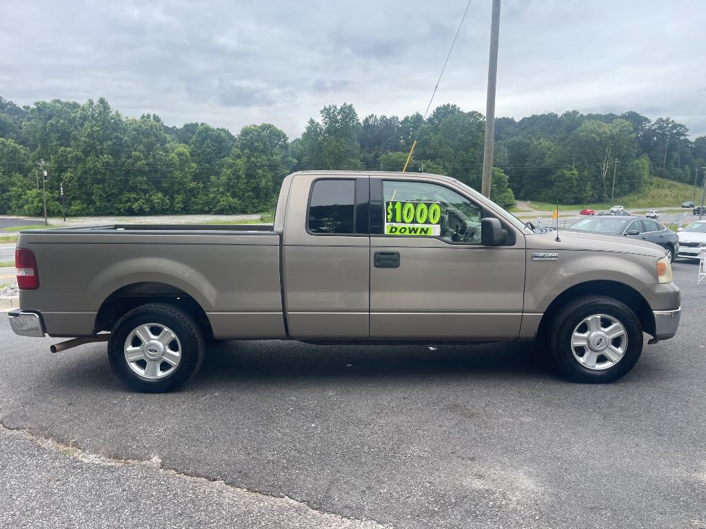 2004 Ford F-150 - $10,900