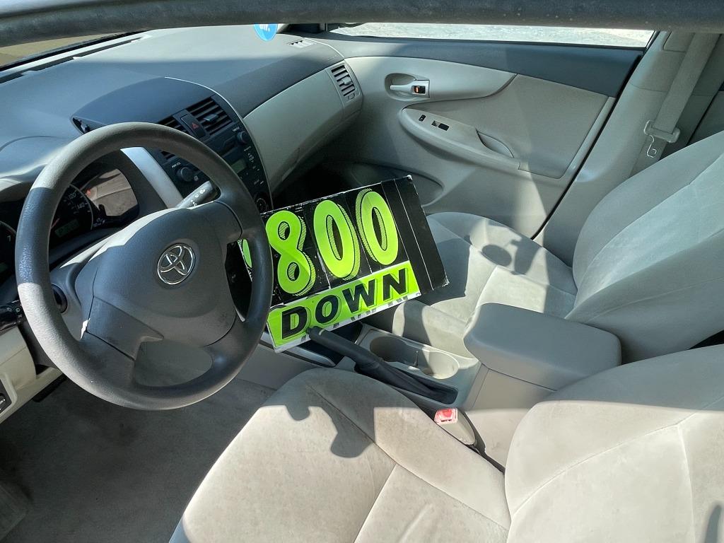 2009 Toyota Corolla - $10,200