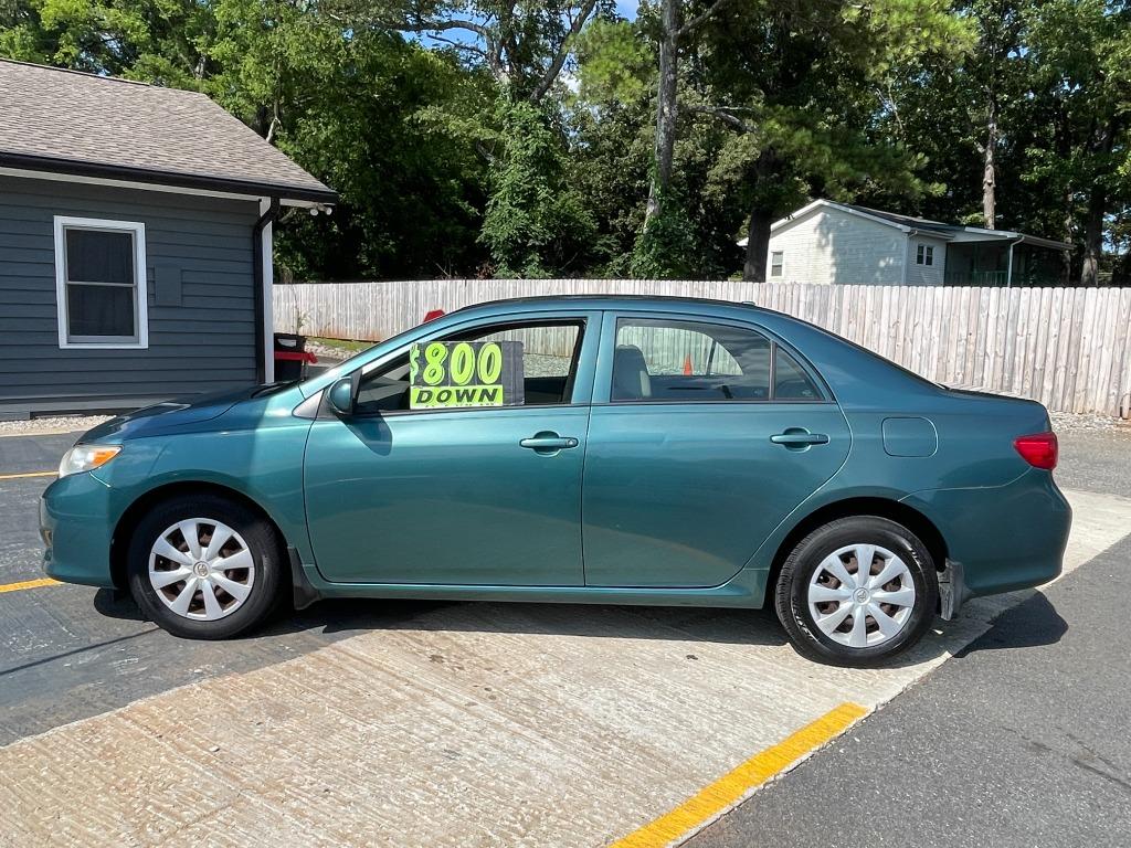2009 Toyota Corolla - $10,200