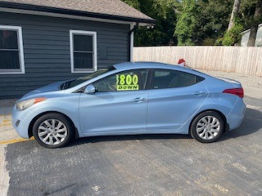 2013 Hyundai Elantra - $9,100