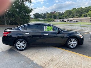 2013 Nissan Altima - $10,500