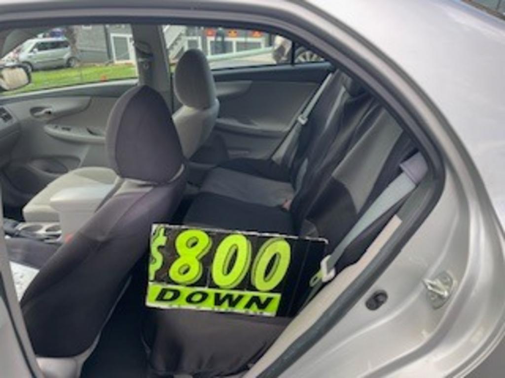 2013 Toyota Corolla - $10,900