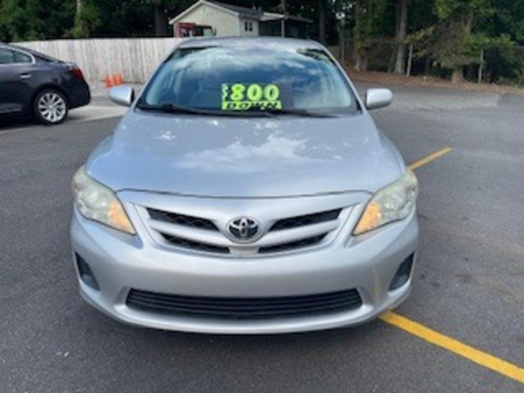 2013 Toyota Corolla - $10,900