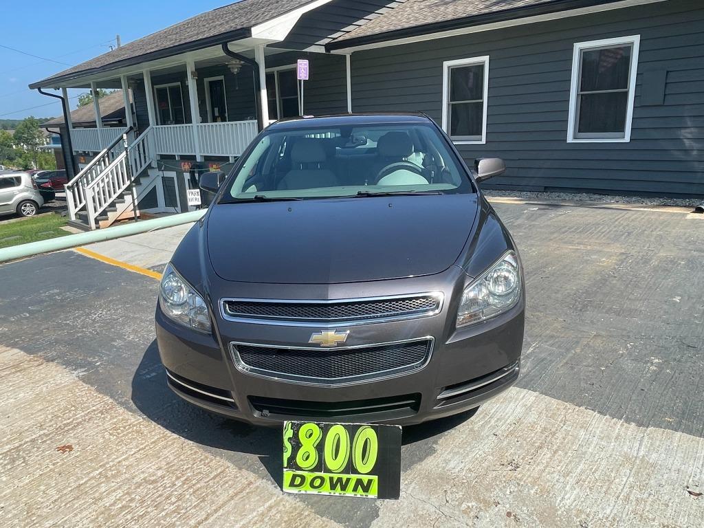 2012 Chevrolet Malibu - $9,500