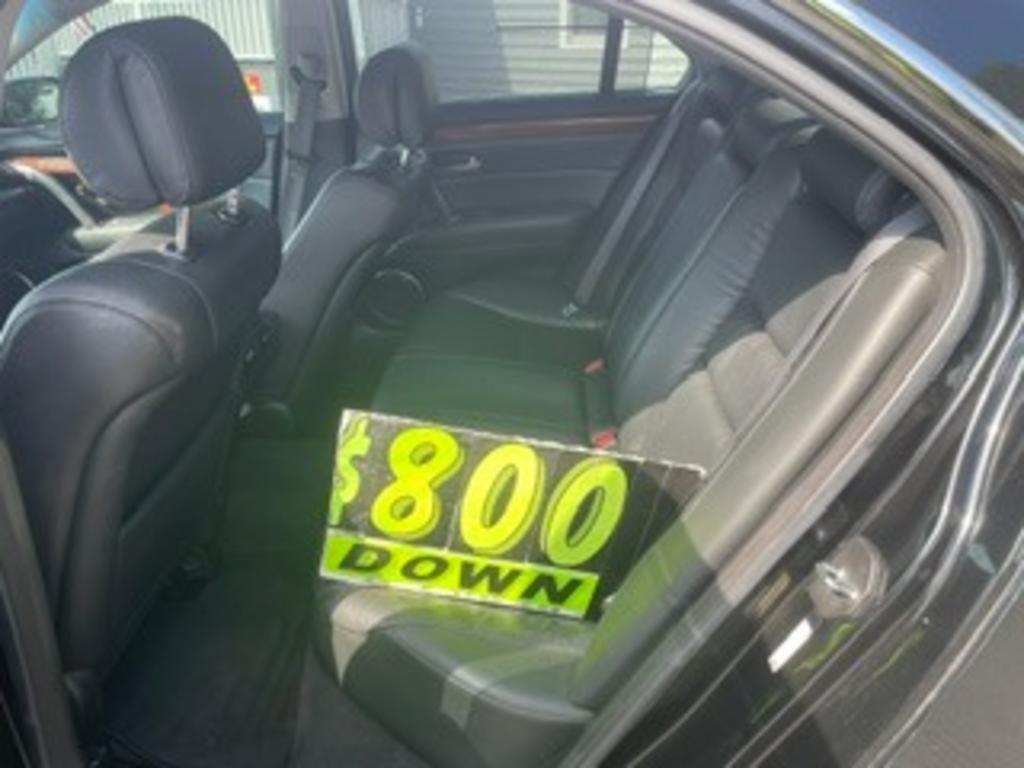 2008 Acura RL - $9,200
